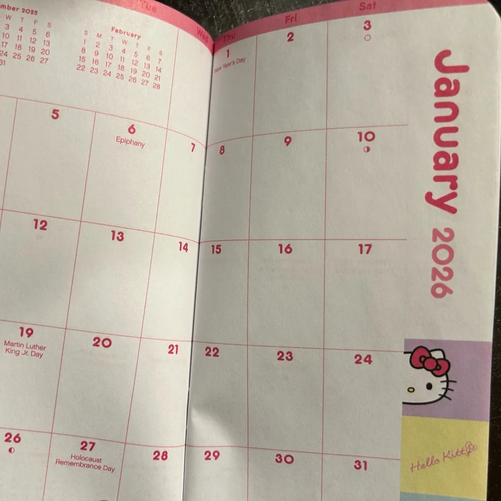 NEW 2026-2027 Hello Kitty Pocket Planner